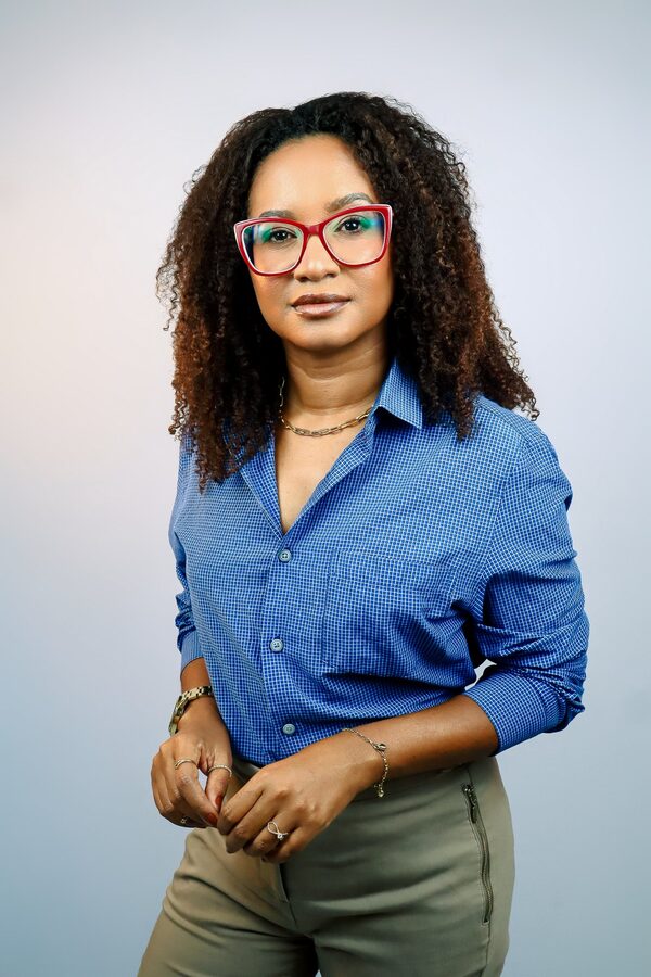 Sandrine Costa, psicóloga e Gestalt-Terapeuta